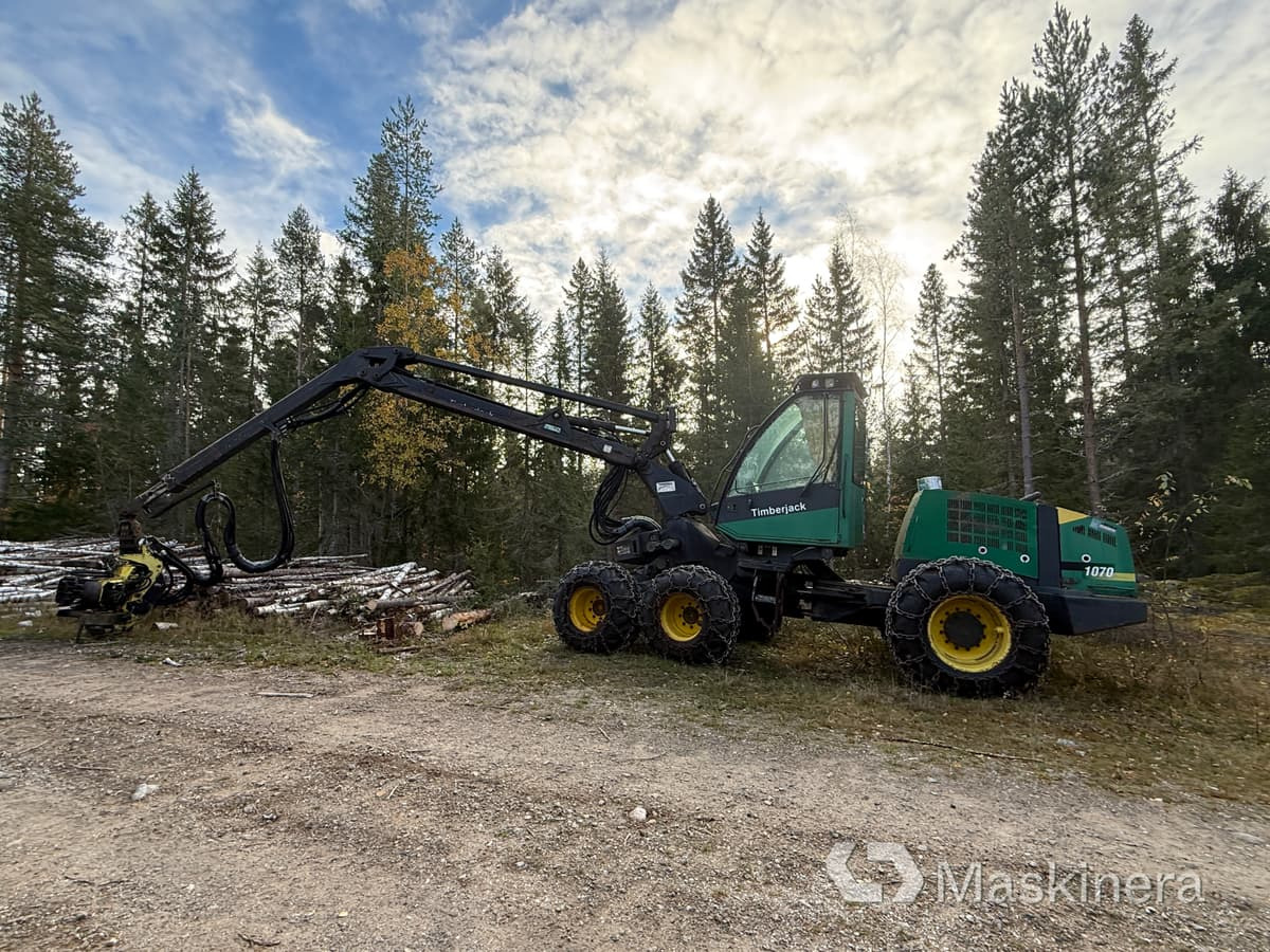 Skördare Timberjack 1070 - Kombajn za šumarstvo: slika 3 Skördare Timberjack 1070 - Kombajn za šumarstvo: slika 3