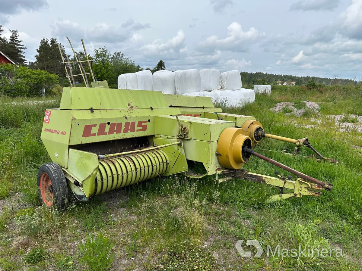 Småbalspress Claas Markant 40 - Balirka za kockaste bale: slika 1 Småbalspress Claas Markant 40 - Balirka za kockaste bale: slika 1
