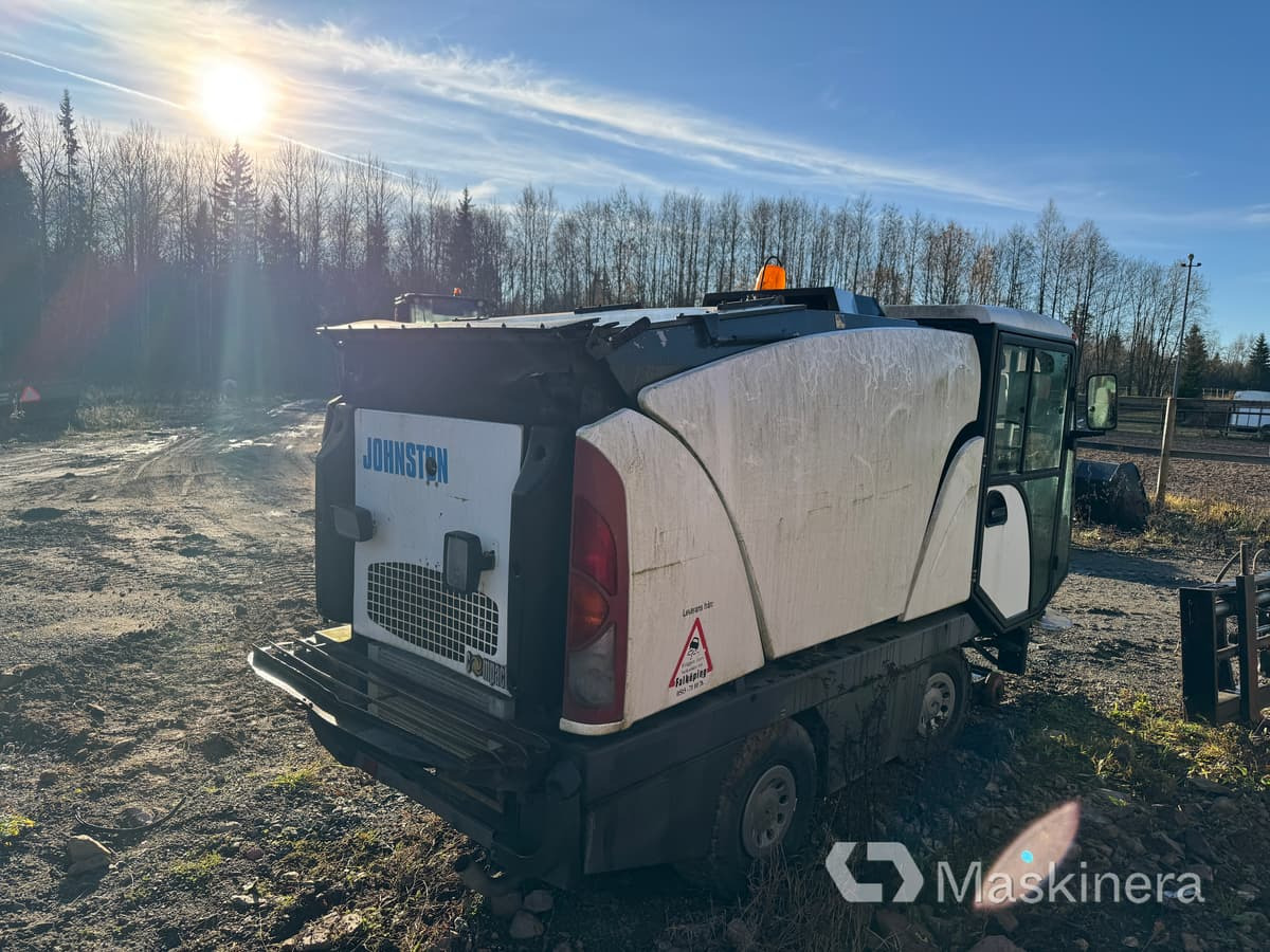 Sopmaskin Johnston Compact 142A 101T (Rep. objekt) - Autočistilica: slika 5 Sopmaskin Johnston Compact 142A 101T (Rep. objekt) - Autočistilica: slika 5