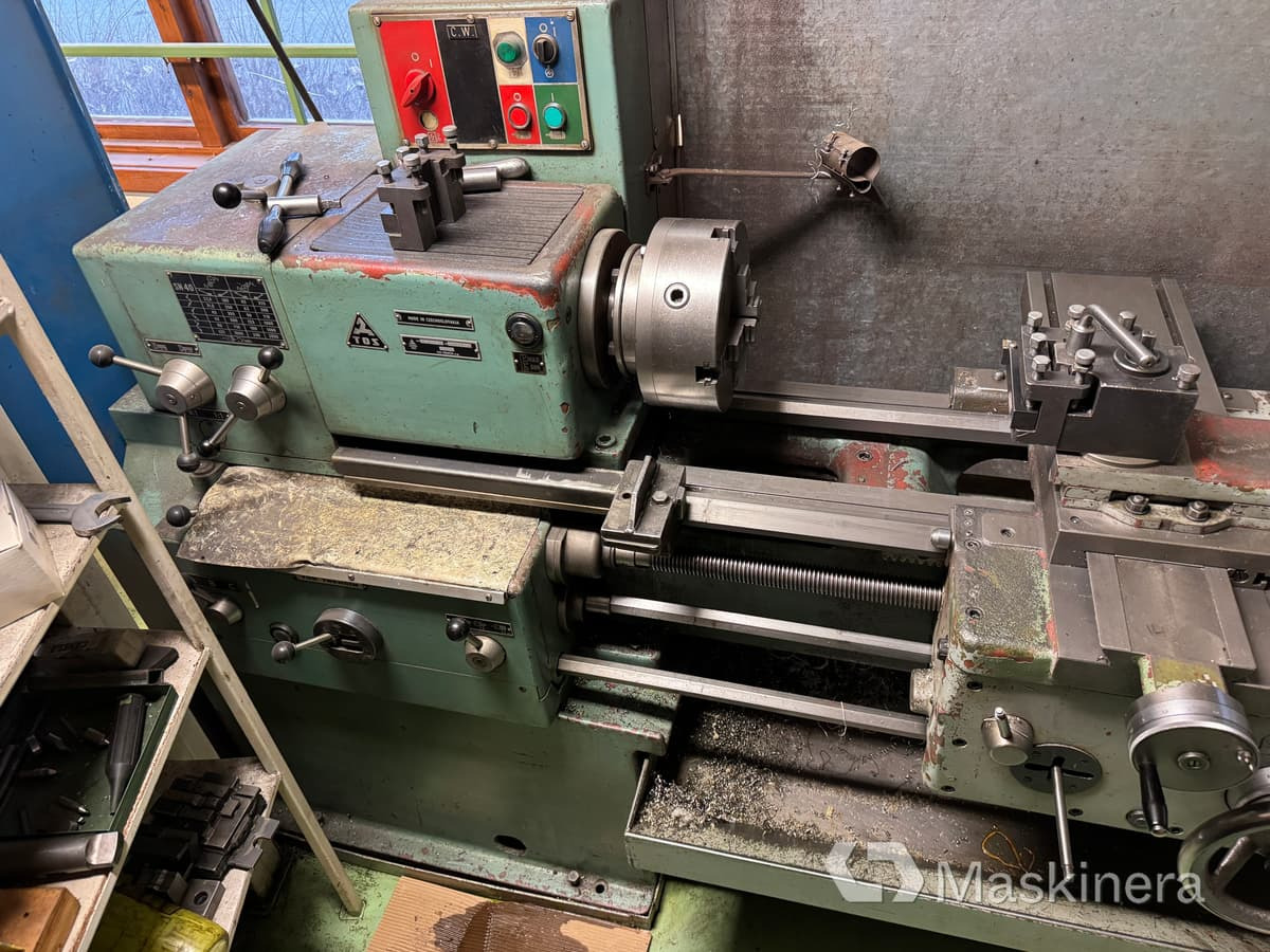 Svarv Tos Trencin SN 40 B med tillbehör - Strug za metal: slika 2 Svarv Tos Trencin SN 40 B med tillbehör - Strug za metal: slika 2