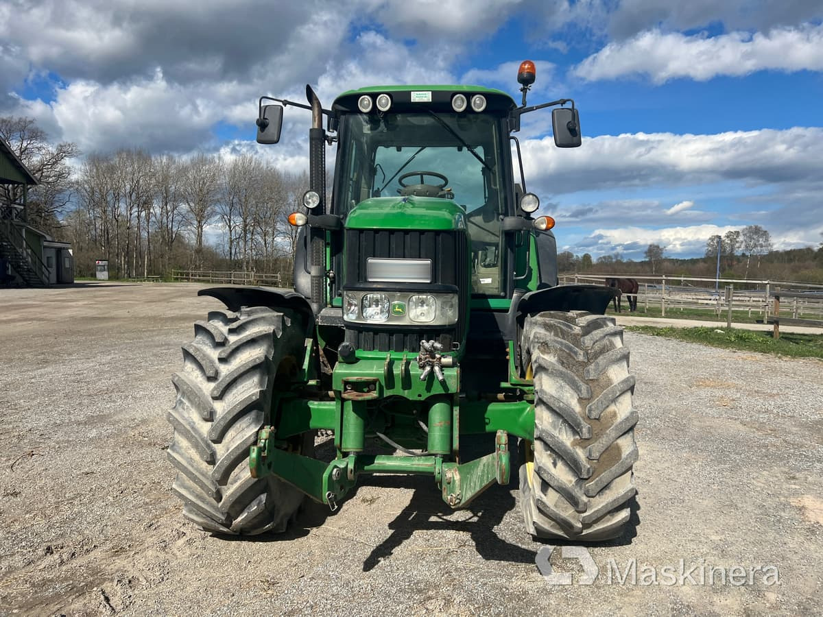 Traktor John Deere 6930 Premium med frontlyft - Traktor: slika 2 Traktor John Deere 6930 Premium med frontlyft - Traktor: slika 2