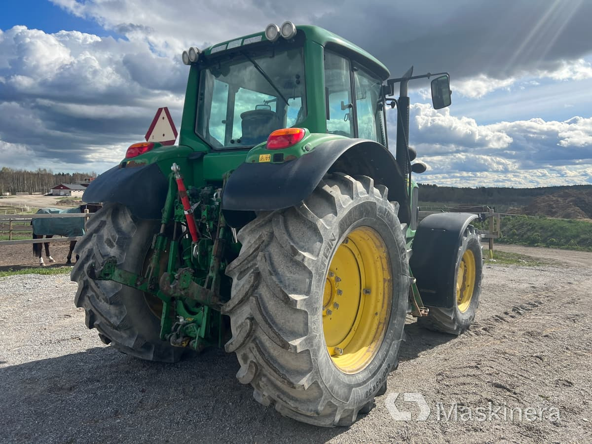 Traktor John Deere 6930 Premium med frontlyft - Traktor: slika 5 Traktor John Deere 6930 Premium med frontlyft - Traktor: slika 5