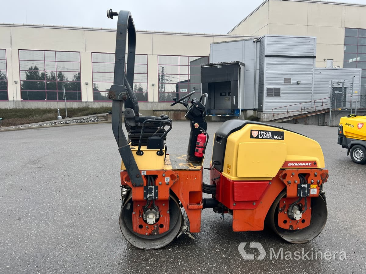 Vält Dynapac CC1100 - Valjak za puteve: slika 4 Vält Dynapac CC1100 - Valjak za puteve: slika 4