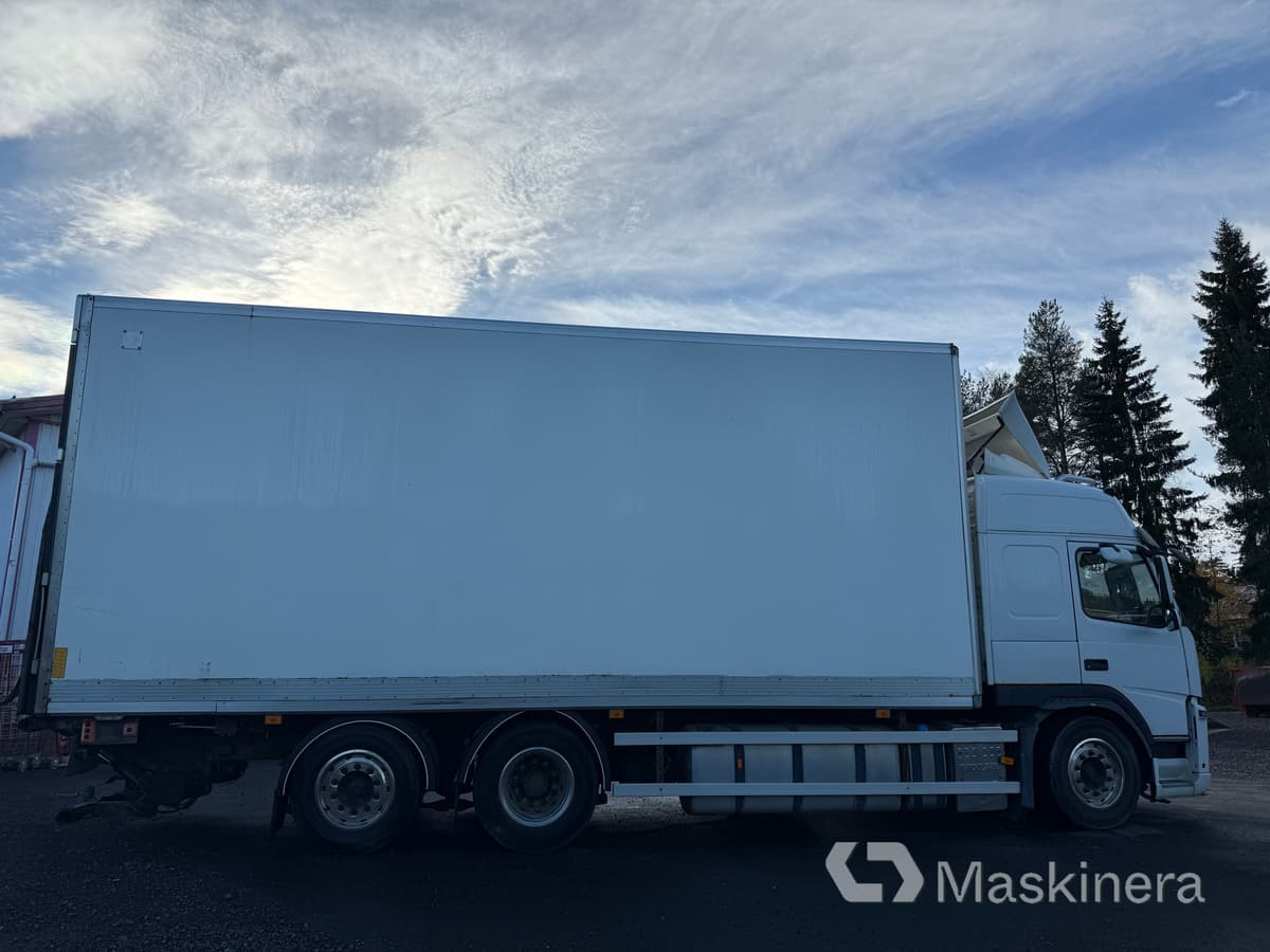 Volvo FM Skåpbil 6x2 - Kamion sa zatvorenim sandukom: slika 4 Volvo FM Skåpbil 6x2 - Kamion sa zatvorenim sandukom: slika 4