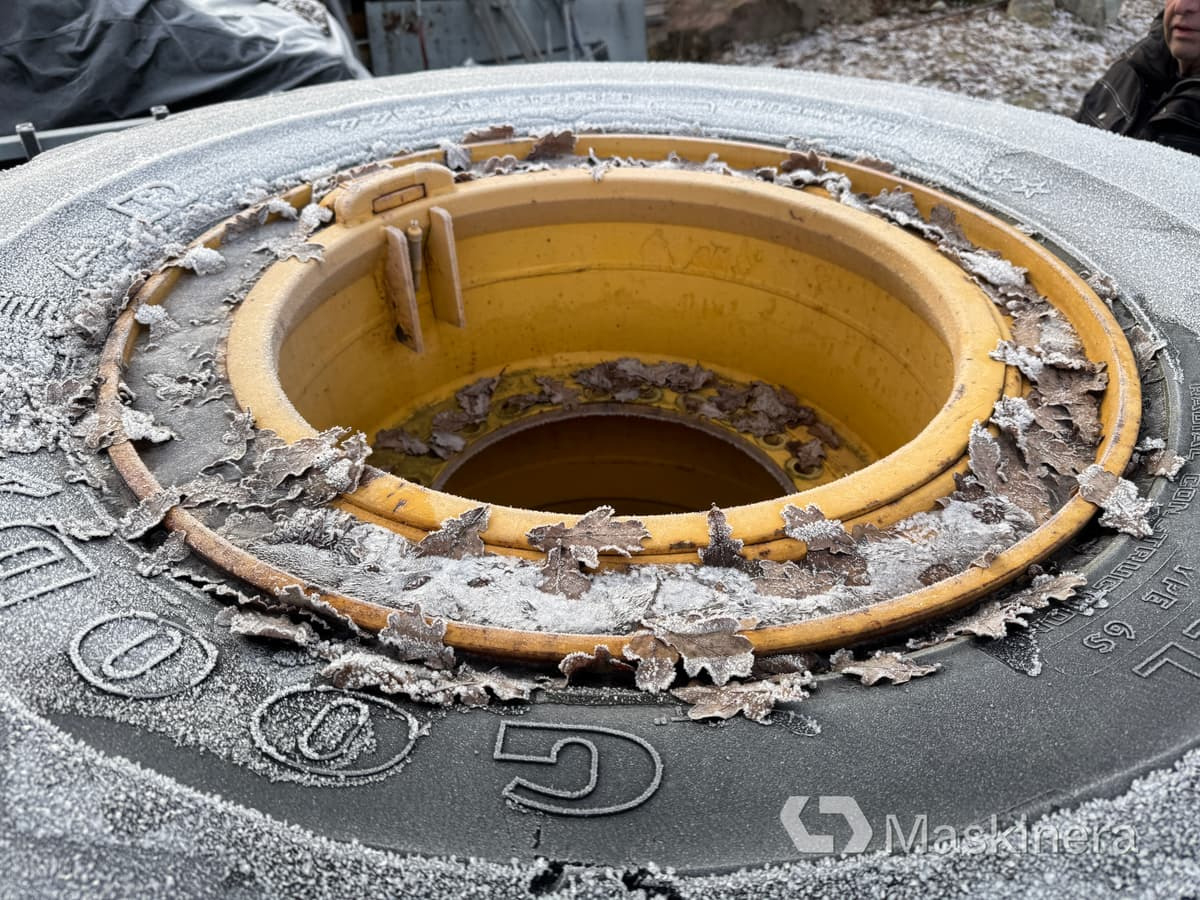 Volvo L150 Däck - Guma za Građevinska mašina: slika 4 Volvo L150 Däck - Guma za Građevinska mašina: slika 4