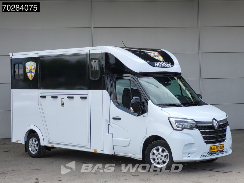 Renault Master 165PK Paardenwagen Hengstenuitvoering Navi LED Trekhaak Airco Cruise Camera Euro6 Horsetruck 15m3 Airco Trekhaak Cruise control - Dostavno vozilo: slika 5 Renault Master 165PK Paardenwagen Hengstenuitvoering Navi LED Trekhaak Airco Cruise Camera Euro6 Horsetruck 15m3 Airco Trekhaak Cruise control - Dostavno vozilo: slika 5