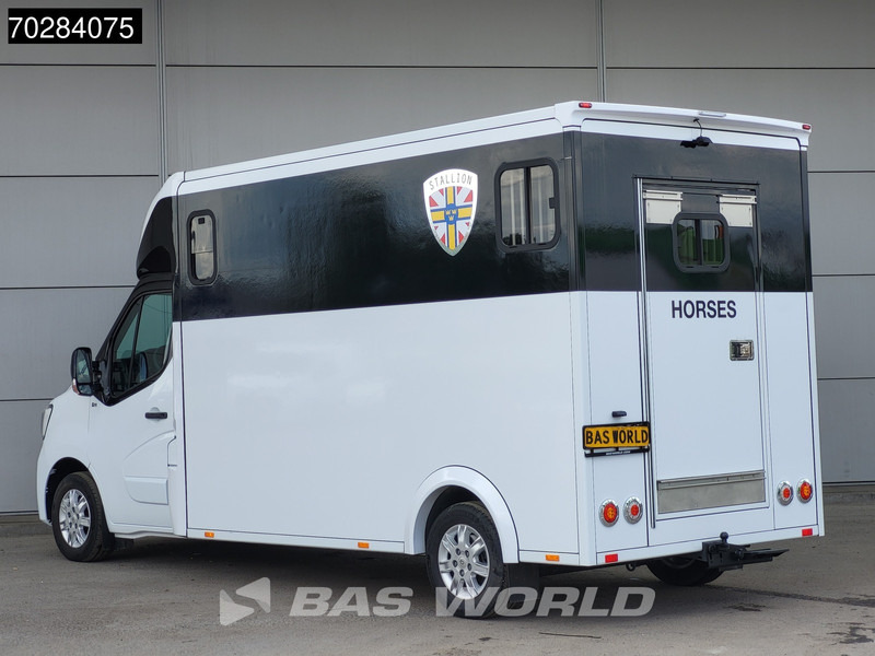 Renault Master 165PK Paardenwagen Hengstenuitvoering Navi LED Trekhaak Airco Cruise Camera Euro6 Horsetruck 15m3 Airco Trekhaak Cruise control - Dostavno vozilo: slika 2 Renault Master 165PK Paardenwagen Hengstenuitvoering Navi LED Trekhaak Airco Cruise Camera Euro6 Horsetruck 15m3 Airco Trekhaak Cruise control - Dostavno vozilo: slika 2