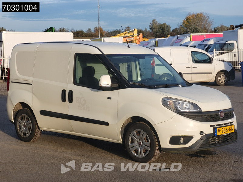 Fiat Doblò 95PK DEFECT/EXPORT! L1H1 Trekhaak Navi Airco Cruise Euro6 L1 Airco Trekhaak Cruise control - Mali kombi: slika 3 Fiat Doblò 95PK DEFECT/EXPORT! L1H1 Trekhaak Navi Airco Cruise Euro6 L1 Airco Trekhaak Cruise control - Mali kombi: slika 3