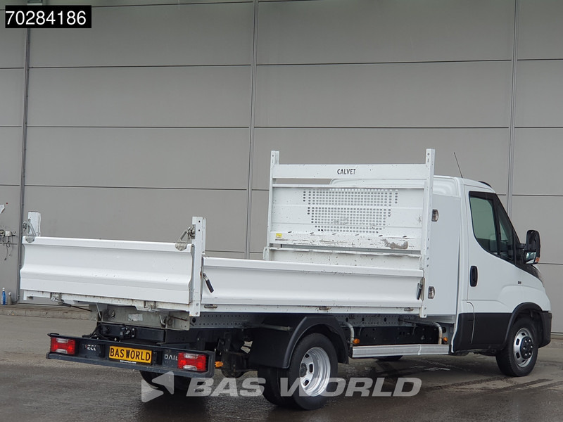 Iveco Daily 35C14 Kipper met Kist Dubbellucht 3,5t Trekhaak Airco Cruise Euro6 Tipper Benne Kieper 2m3 Airco Trekhaak Cruise control - Dostavno vozilo istovarivač: slika 5 Iveco Daily 35C14 Kipper met Kist Dubbellucht 3,5t Trekhaak Airco Cruise Euro6 Tipper Benne Kieper 2m3 Airco Trekhaak Cruise control - Dostavno vozilo istovarivač: slika 5