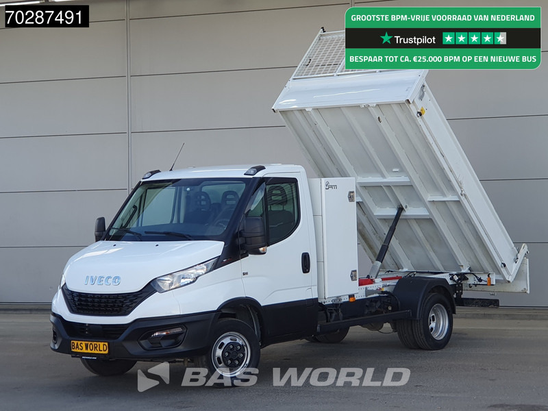 Iveco Daily 35C16 3.0L Kipper met Kist Dubbellucht 3,5t Trekhaak Navi Airco Cruise Camera Euro6 Tipper Benne Kieper 2m3 Airco Trekhaak Cruis - Dostavno vozilo istovarivač: slika 1 Iveco Daily 35C16 3.0L Kipper met Kist Dubbellucht 3,5t Trekhaak Navi Airco Cruise Camera Euro6 Tipper Benne Kieper 2m3 Airco Trekhaak Cruis - Dostavno vozilo istovarivač: slika 1