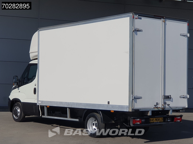 Iveco Daily 35C16 Automaat Bakwagen Achterdeuren Euro6 Airco Cruise Meubelbak Koffer 20m3 Airco Cruise control - Dostavno vozilo sa zatvorenim sandukom: slika 2 Iveco Daily 35C16 Automaat Bakwagen Achterdeuren Euro6 Airco Cruise Meubelbak Koffer 20m3 Airco Cruise control - Dostavno vozilo sa zatvorenim sandukom: slika 2