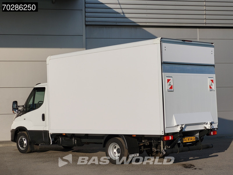 Iveco Daily 35C16 Automaat Laadklep Bakwagen Dubbellucht Airco Camera Euro6 Meubelbak Koffer 20m3 Airco - Dostavno vozilo sa zatvorenim sandukom: slika 2 Iveco Daily 35C16 Automaat Laadklep Bakwagen Dubbellucht Airco Camera Euro6 Meubelbak Koffer 20m3 Airco - Dostavno vozilo sa zatvorenim sandukom: slika 2