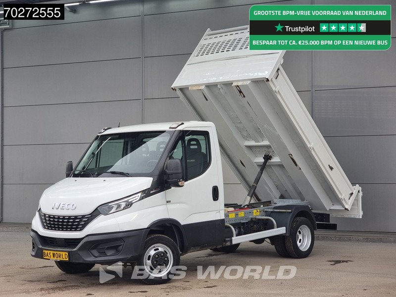 Iveco Daily 35C18 3.0L Automaat Kipper Dubbellucht 3.5t Trekhaak LED Airco Cruise Kieper Tipper 2m3 Airco Trekhaak Cruise control - Dostavno vozilo istovarivač: slika 1 Iveco Daily 35C18 3.0L Automaat Kipper Dubbellucht 3.5t Trekhaak LED Airco Cruise Kieper Tipper 2m3 Airco Trekhaak Cruise control - Dostavno vozilo istovarivač: slika 1
