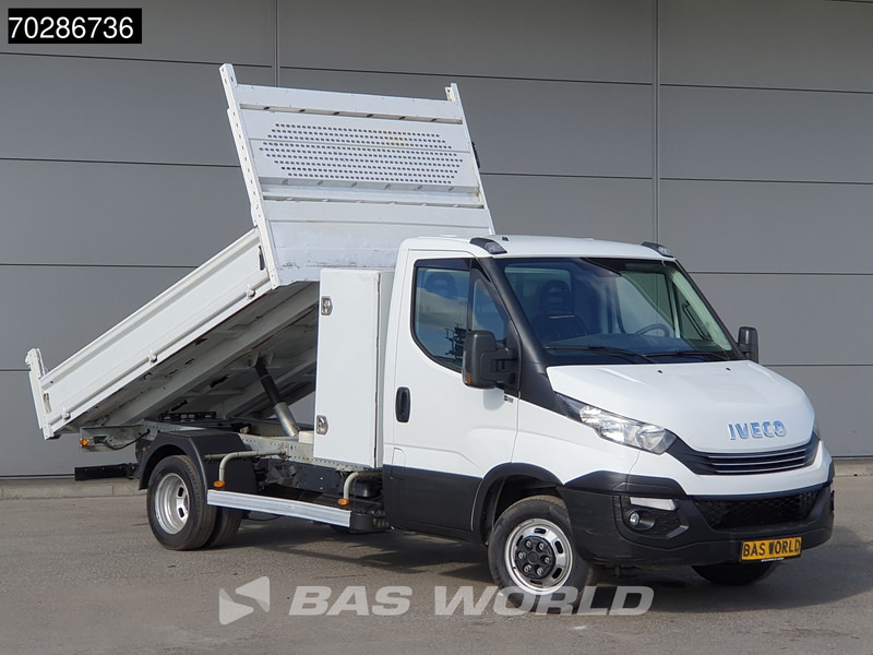 Iveco Daily 35C18 3.0L Automaat Kipper met Kist Dubbellucht 3,5t Trekhaak Airco Euro6 Tipper Kieper Benne 2m3 Airco Trekhaak Cruise control - Dostavno vozilo istovarivač: slika 3 Iveco Daily 35C18 3.0L Automaat Kipper met Kist Dubbellucht 3,5t Trekhaak Airco Euro6 Tipper Kieper Benne 2m3 Airco Trekhaak Cruise control - Dostavno vozilo istovarivač: slika 3