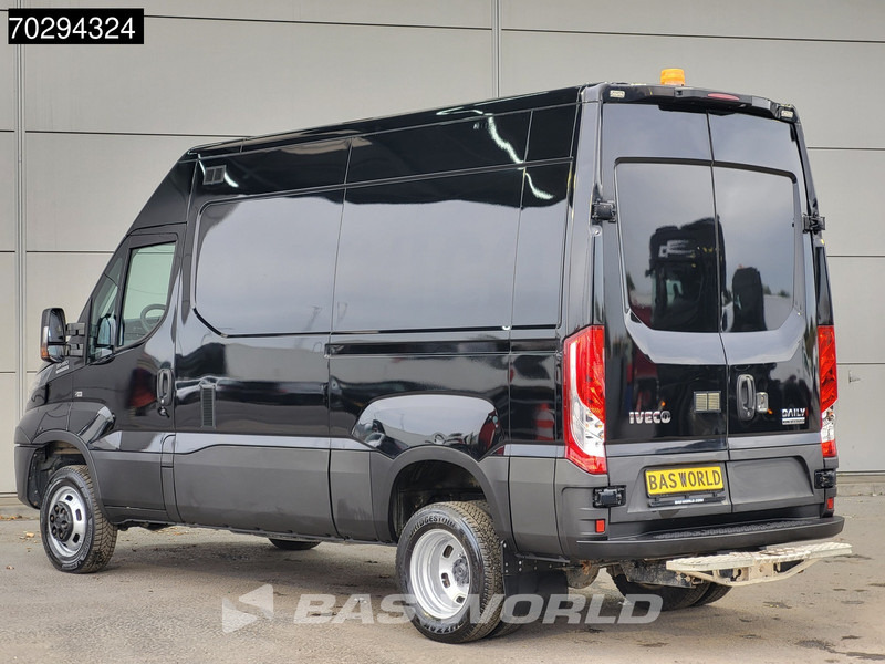 Iveco Daily 35C18 3.0L Automaat L2H2 Dubbellucht 180PK 3,5t Trekgewicht Navi Airco Cruise Camera Euro6 L2 11m3 Airco Cruise control - Furgon: slika 2 Iveco Daily 35C18 3.0L Automaat L2H2 Dubbellucht 180PK 3,5t Trekgewicht Navi Airco Cruise Camera Euro6 L2 11m3 Airco Cruise control - Furgon: slika 2