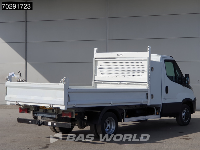 Iveco Daily 35C18 3.0L Automaat Open Laadbak met Kist Dubbellucht 3,5t Trekhaak Airco Euro6 Pritsche Pickup Open Box 2m3 Airco Trekhaak Crui - Dostavno vozilo sa otvorenom sandukom: slika 5 Iveco Daily 35C18 3.0L Automaat Open Laadbak met Kist Dubbellucht 3,5t Trekhaak Airco Euro6 Pritsche Pickup Open Box 2m3 Airco Trekhaak Crui - Dostavno vozilo sa otvorenom sandukom: slika 5