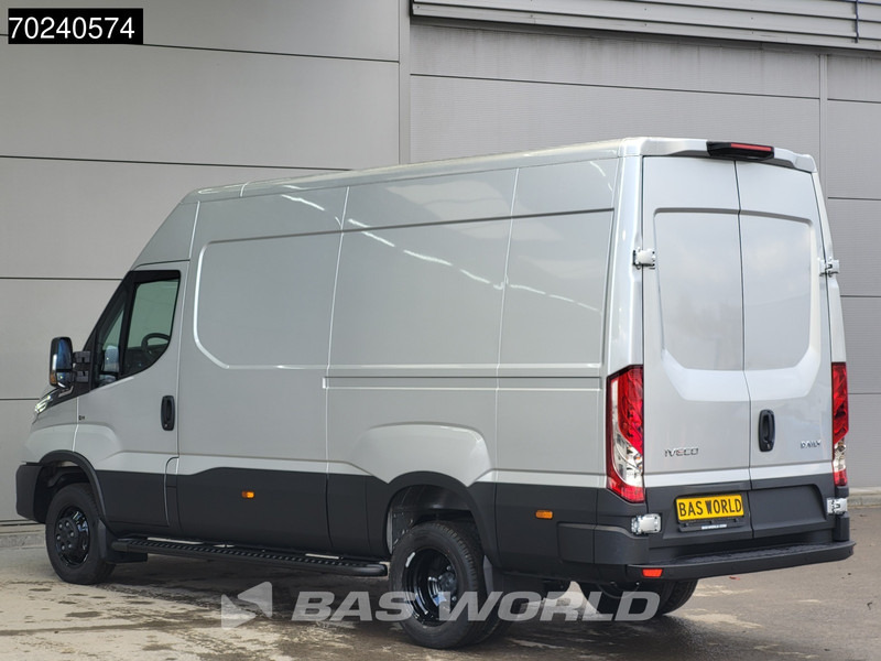 Iveco Daily 35C18 3.0L Black Edition Automaat 180PK L2H2 Dubbellucht 3,5t Trekgewicht ACC LED Navi Camera Parkeersensoren Euro6 L2 12m3 Airc - Furgon: slika 2 Iveco Daily 35C18 3.0L Black Edition Automaat 180PK L2H2 Dubbellucht 3,5t Trekgewicht ACC LED Navi Camera Parkeersensoren Euro6 L2 12m3 Airc - Furgon: slika 2