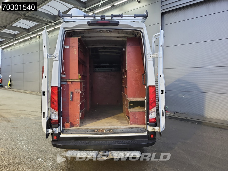 Iveco Daily 35C21 3.0L Dubbellucht 3,5t Trekhaak 210PK L2H2 Airco Cruise Camera Imperiaal Werkplaatsinrichting Euro6 L2 Airco Trekhaak Cruis - Furgon: slika 3 Iveco Daily 35C21 3.0L Dubbellucht 3,5t Trekhaak 210PK L2H2 Airco Cruise Camera Imperiaal Werkplaatsinrichting Euro6 L2 Airco Trekhaak Cruis - Furgon: slika 3