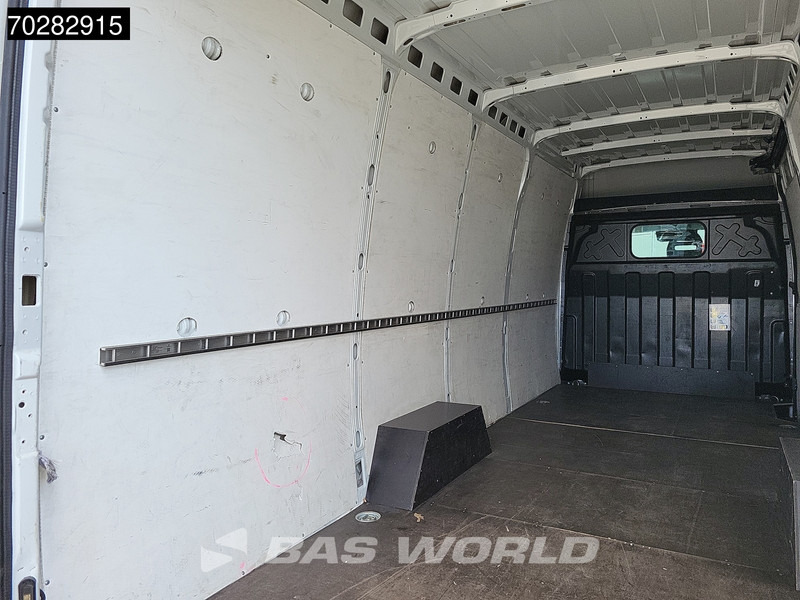 Iveco Daily 35S16 Automaat 160PK L3H2 Camera Airco Parkeersensoren L4H2 16m3 Airco - Furgon: slika 5 Iveco Daily 35S16 Automaat 160PK L3H2 Camera Airco Parkeersensoren L4H2 16m3 Airco - Furgon: slika 5