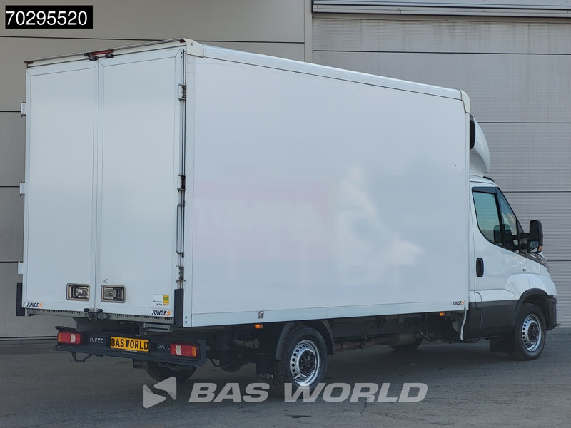 Iveco Daily 35S16 Automaat Bakwagen Achterdeuren 160PK Airco Camera Euro6 Meubelbak Koffer 21m3 Airco - Dostavno vozilo sa zatvorenim sandukom: slika 5 Iveco Daily 35S16 Automaat Bakwagen Achterdeuren 160PK Airco Camera Euro6 Meubelbak Koffer 21m3 Airco - Dostavno vozilo sa zatvorenim sandukom: slika 5