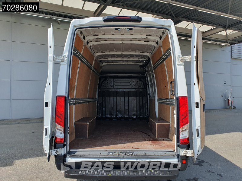 Iveco Daily 35S16 Automaat L2H2 3,5t Trekgewicht Airco Cruise Parkeersensoren Euro6 L2 12m3 Airco Cruise control - Furgon: slika 3 Iveco Daily 35S16 Automaat L2H2 3,5t Trekgewicht Airco Cruise Parkeersensoren Euro6 L2 12m3 Airco Cruise control - Furgon: slika 3