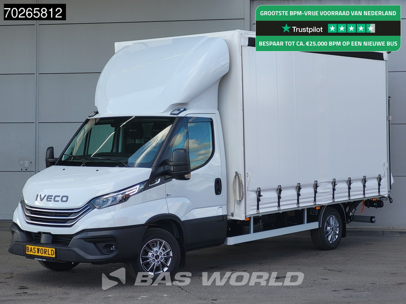 Iveco Daily 35S16 Automaat Schuifzeil Laadklep CarPlay Camera Velgen Cruise Airco Schuifzeilen Bakwagen Zeilen Meubelbak Koffer Airco Cruise - Dostavno vozilo sa ceradom: slika 1 Iveco Daily 35S16 Automaat Schuifzeil Laadklep CarPlay Camera Velgen Cruise Airco Schuifzeilen Bakwagen Zeilen Meubelbak Koffer Airco Cruise - Dostavno vozilo sa ceradom: slika 1