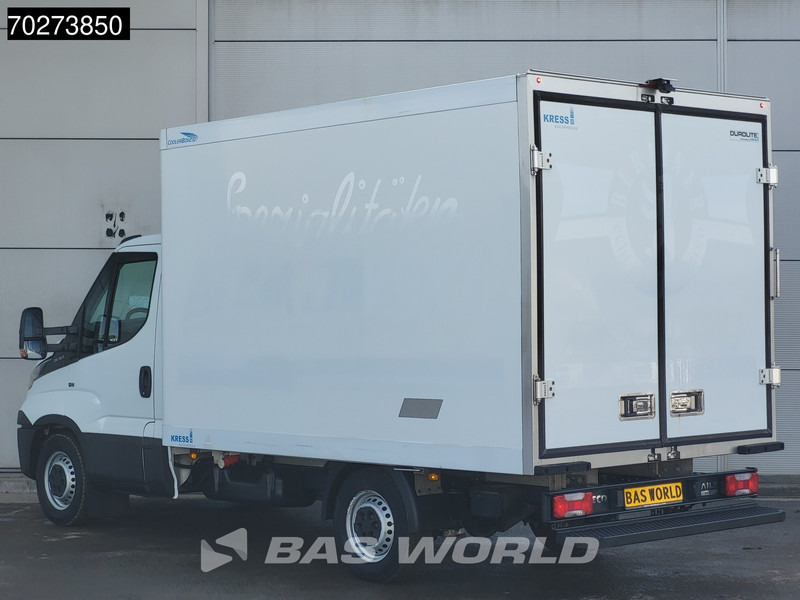 Iveco Daily 35S16 Koelwagen Automaat Carrier Pulsar 400 380V Stekker Airco Cruise Camera Koel Koeler Kühlwagen Kühlkoffer 12m3 Airco Cruise - Dostavno vozilo hladnjača: slika 5 Iveco Daily 35S16 Koelwagen Automaat Carrier Pulsar 400 380V Stekker Airco Cruise Camera Koel Koeler Kühlwagen Kühlkoffer 12m3 Airco Cruise - Dostavno vozilo hladnjača: slika 5