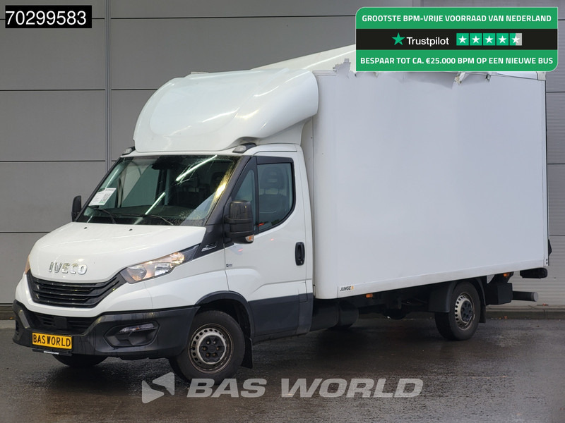 Iveco Daily 35S16 Laadklep Automaat SCHADE Bakwagen 160PK Airco Camera Euro6 Meubelbak Koffer Airco - Dostavno vozilo sa zatvorenim sandukom: slika 1 Iveco Daily 35S16 Laadklep Automaat SCHADE Bakwagen 160PK Airco Camera Euro6 Meubelbak Koffer Airco - Dostavno vozilo sa zatvorenim sandukom: slika 1