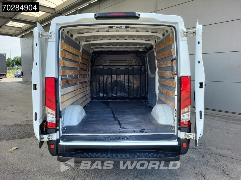 Iveco Daily 35S18 3.0L Automaat 180PK Airco Cruise 3,5t Trekgewicht Euro6 APK 05-2026 9m3 Airco Cruise control - Furgon: slika 3 Iveco Daily 35S18 3.0L Automaat 180PK Airco Cruise 3,5t Trekgewicht Euro6 APK 05-2026 9m3 Airco Cruise control - Furgon: slika 3