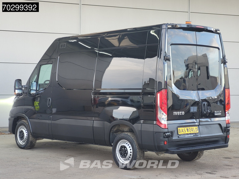Iveco Daily 35S18 3.0L Automaat L2H2 180PK ACC LED Navi Airco 3,5t Trekgewicht Euro6 L2H2 Airco - Furgon: slika 2 Iveco Daily 35S18 3.0L Automaat L2H2 180PK ACC LED Navi Airco 3,5t Trekgewicht Euro6 L2H2 Airco - Furgon: slika 2