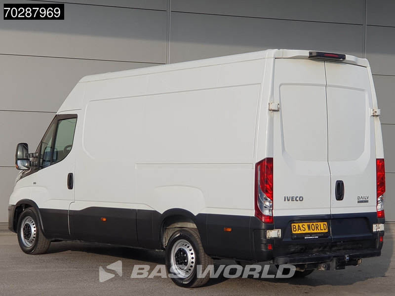 Iveco Daily 35S18 3.0L Automaat L2H2 3,5t Trekhaak 180PK LED Navi Airco Cruise Camera Euro6 L2 12m3 Airco Trekhaak Cruise control - Furgon: slika 2 Iveco Daily 35S18 3.0L Automaat L2H2 3,5t Trekhaak 180PK LED Navi Airco Cruise Camera Euro6 L2 12m3 Airco Trekhaak Cruise control - Furgon: slika 2