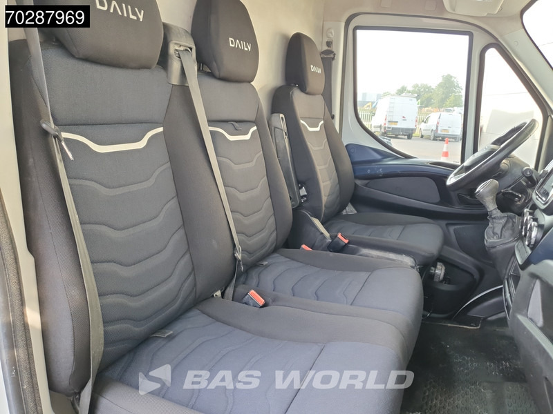 Furgon Iveco Daily 35S18 3.0L Automaat L2H2 3,5t Trekhaak 180PK LED Navi Airco Cruise Camera Euro6 L2 12m3 Airco Trekhaak Cruise control: slika 13