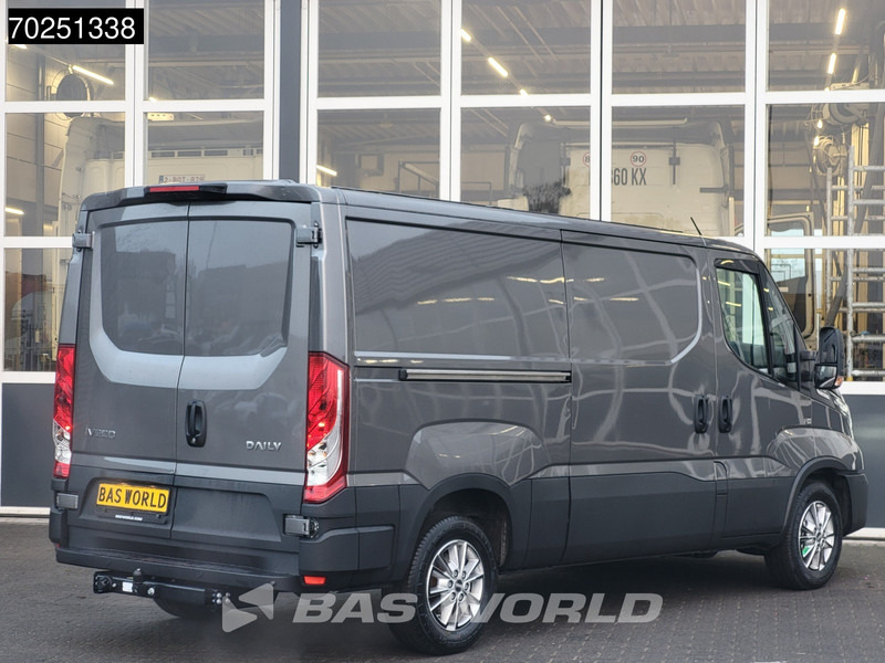 Iveco Daily 35S21 3.0L Automaat Laag dak L2H1 2025model LED Navi ACC Camera 9m3 Airco Trekhaak - Furgon: slika 5 Iveco Daily 35S21 3.0L Automaat Laag dak L2H1 2025model LED Navi ACC Camera 9m3 Airco Trekhaak - Furgon: slika 5