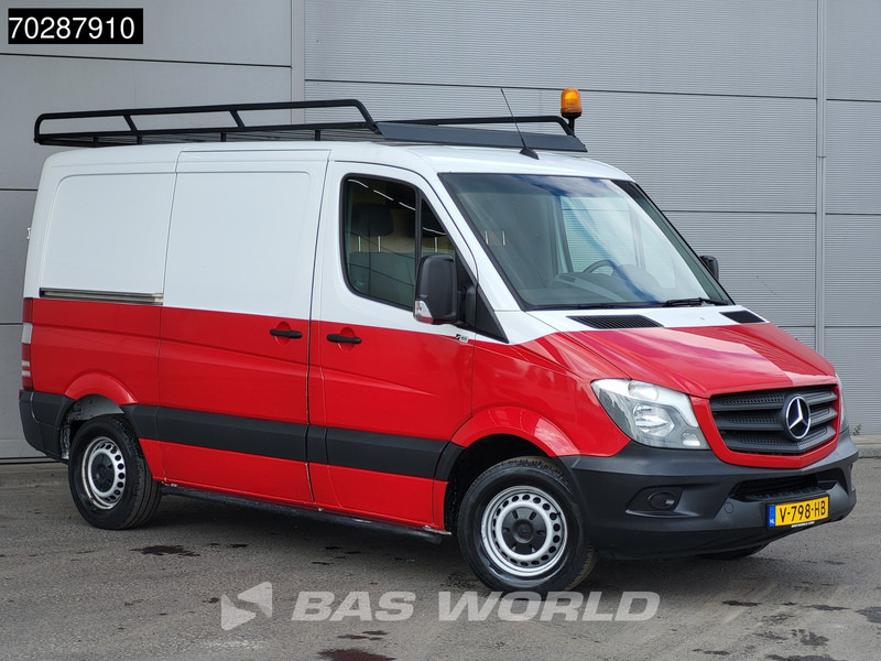 Mercedes-Benz Sprinter 214 CDI L2H1 Navi Airco Cruise Imperiaal Navi Euro6 L2 8m3 Airco Trekhaak Cruise control - Mali kombi: slika 3 Mercedes-Benz Sprinter 214 CDI L2H1 Navi Airco Cruise Imperiaal Navi Euro6 L2 8m3 Airco Trekhaak Cruise control - Mali kombi: slika 3