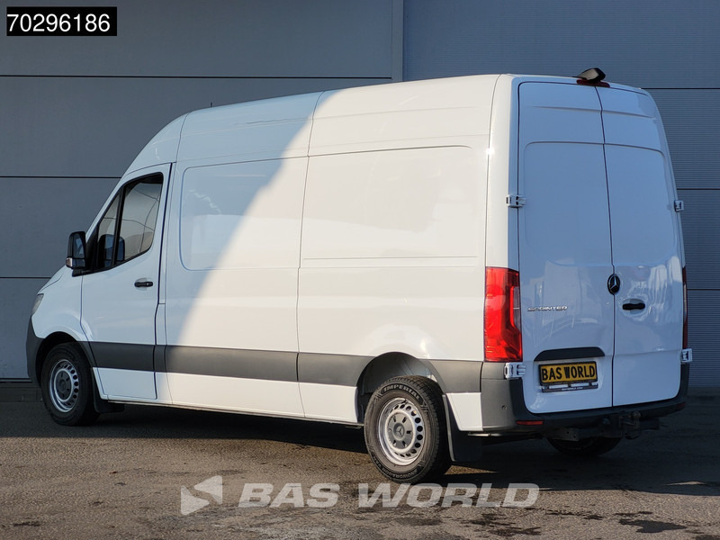 Mercedes-Benz Sprinter 314 CDI Automaat L2H2 Trekhaak Airco Cruise Camera Parkeersensoren MBUX CarPlay Standkachel Euro6 L2 Airco Trekhaak - Furgon: slika 2 Mercedes-Benz Sprinter 314 CDI Automaat L2H2 Trekhaak Airco Cruise Camera Parkeersensoren MBUX CarPlay Standkachel Euro6 L2 Airco Trekhaak - Furgon: slika 2