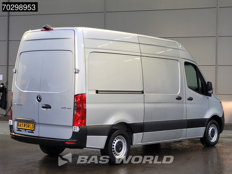 Mercedes-Benz Sprinter 315 CDI Automaat L2H2 150PK Airco Camera Parkeersensoren MBUX CarPlay Euro6 L2 12m3 Airco - Mali kombi: slika 5 Mercedes-Benz Sprinter 315 CDI Automaat L2H2 150PK Airco Camera Parkeersensoren MBUX CarPlay Euro6 L2 12m3 Airco - Mali kombi: slika 5