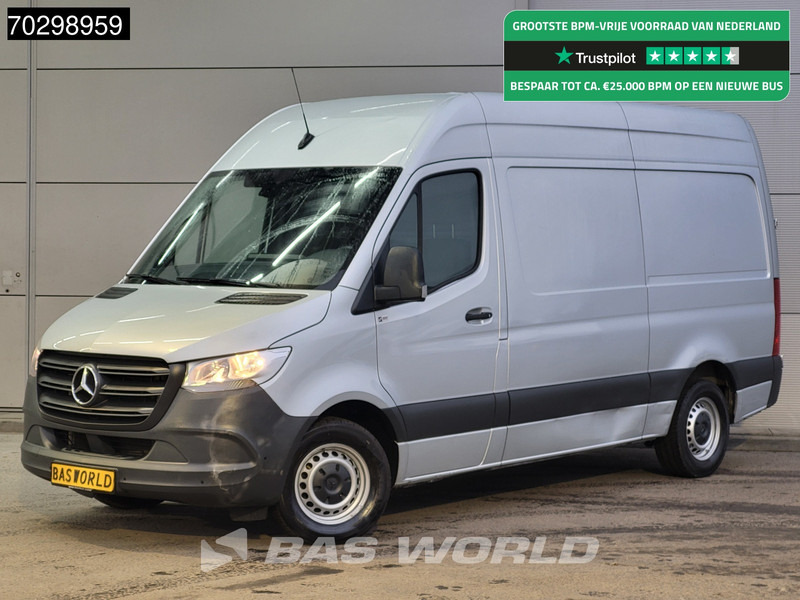 Mercedes-Benz Sprinter 315 CDI Automaat L2H2 150PK Airco Camera Parkeersensoren MBUX CarPlay Euro6 L2 12m3 Airco - Mali kombi: slika 1 Mercedes-Benz Sprinter 315 CDI Automaat L2H2 150PK Airco Camera Parkeersensoren MBUX CarPlay Euro6 L2 12m3 Airco - Mali kombi: slika 1