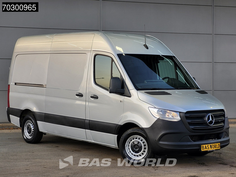Mercedes-Benz Sprinter 315 CDI Automaat L2H2 150PK Airco Camera Parkeersensoren MBUX CarPlay Euro6 L2 Airco - Mali kombi: slika 3 Mercedes-Benz Sprinter 315 CDI Automaat L2H2 150PK Airco Camera Parkeersensoren MBUX CarPlay Euro6 L2 Airco - Mali kombi: slika 3
