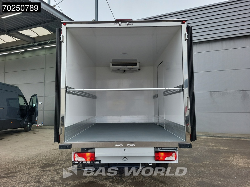 Mercedes-Benz Sprinter 315 CDI Koelwagen 2025model Thermo King V-300max 230V stekker Bakwagen Koel Kühlwagen 13m3 Airco Cruise control - Dostavno vozilo hladnjača: slika 3 Mercedes-Benz Sprinter 315 CDI Koelwagen 2025model Thermo King V-300max 230V stekker Bakwagen Koel Kühlwagen 13m3 Airco Cruise control - Dostavno vozilo hladnjača: slika 3