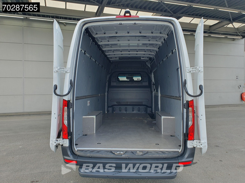 Mercedes-Benz Sprinter 317 CDI Automaat 170PK L3H2 Airco Camera Parkeersensoren MBUX CarPlay Euro6 L3 16m3 Airco - Furgon: slika 3 Mercedes-Benz Sprinter 317 CDI Automaat 170PK L3H2 Airco Camera Parkeersensoren MBUX CarPlay Euro6 L3 16m3 Airco - Furgon: slika 3