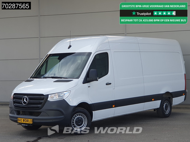 Mercedes-Benz Sprinter 317 CDI Automaat 170PK L3H2 Airco Camera Parkeersensoren MBUX CarPlay Euro6 L3 16m3 Airco - Furgon: slika 1 Mercedes-Benz Sprinter 317 CDI Automaat 170PK L3H2 Airco Camera Parkeersensoren MBUX CarPlay Euro6 L3 16m3 Airco - Furgon: slika 1