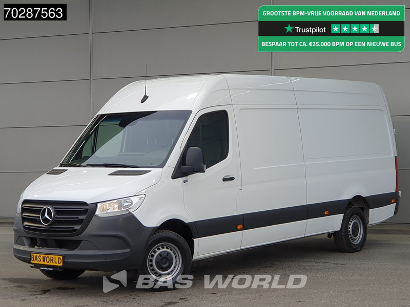 Mercedes-Benz Sprinter 317 CDI Automaat 170PK L3H2 Airco Camera Parkeersensoren MBUX CarPlay Euro6 L3 16m3 Airco - Furgon: slika 1 Mercedes-Benz Sprinter 317 CDI Automaat 170PK L3H2 Airco Camera Parkeersensoren MBUX CarPlay Euro6 L3 16m3 Airco - Furgon: slika 1