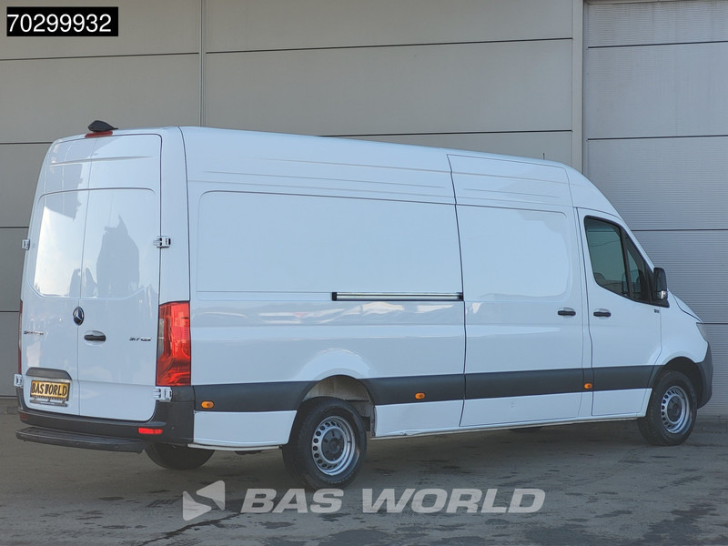 Mercedes-Benz Sprinter 317 CDI Automaat 2025 Model L3H2 Airco Cruise Camera Parkeersensoren 10inch MBUX CarPlay Euro6 L3 Airco Cruise control - Furgon: slika 5 Mercedes-Benz Sprinter 317 CDI Automaat 2025 Model L3H2 Airco Cruise Camera Parkeersensoren 10inch MBUX CarPlay Euro6 L3 Airco Cruise control - Furgon: slika 5