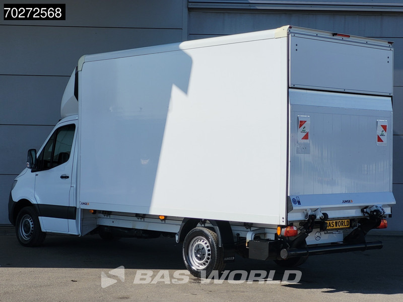 Mercedes-Benz Sprinter 317 CDI Automaat Bakwagen Laadklep Camera Airco Koffer Meubelbak 20m3 Airco - Dostavno vozilo sa zatvorenim sandukom: slika 5 Mercedes-Benz Sprinter 317 CDI Automaat Bakwagen Laadklep Camera Airco Koffer Meubelbak 20m3 Airco - Dostavno vozilo sa zatvorenim sandukom: slika 5