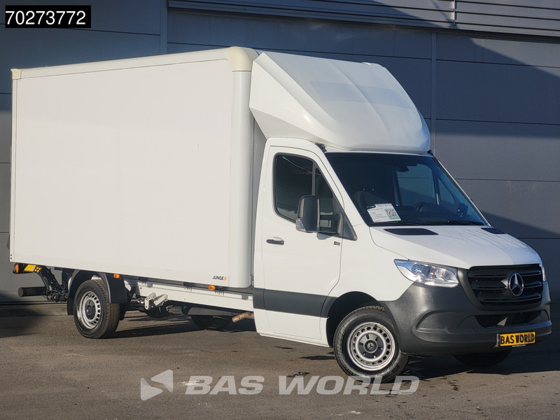 Mercedes-Benz Sprinter 317 CDI Automaat Bakwagen Laadklep Camera Airco Koffer Meubelbak 20m3 Airco - Dostavno vozilo sa zatvorenim sandukom: slika 2 Mercedes-Benz Sprinter 317 CDI Automaat Bakwagen Laadklep Camera Airco Koffer Meubelbak 20m3 Airco - Dostavno vozilo sa zatvorenim sandukom: slika 2