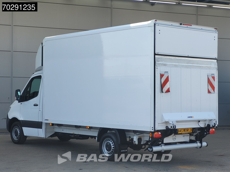 Mercedes-Benz Sprinter 317 CDI Automaat Bakwagen Laadklep Camera Airco Koffer Meubelbak 21m3 Airco - Dostavno vozilo sa zatvorenim sandukom: slika 2 Mercedes-Benz Sprinter 317 CDI Automaat Bakwagen Laadklep Camera Airco Koffer Meubelbak 21m3 Airco - Dostavno vozilo sa zatvorenim sandukom: slika 2