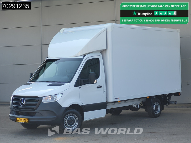Mercedes-Benz Sprinter 317 CDI Automaat Bakwagen Laadklep Camera Airco Koffer Meubelbak 21m3 Airco - Dostavno vozilo sa zatvorenim sandukom: slika 1 Mercedes-Benz Sprinter 317 CDI Automaat Bakwagen Laadklep Camera Airco Koffer Meubelbak 21m3 Airco - Dostavno vozilo sa zatvorenim sandukom: slika 1