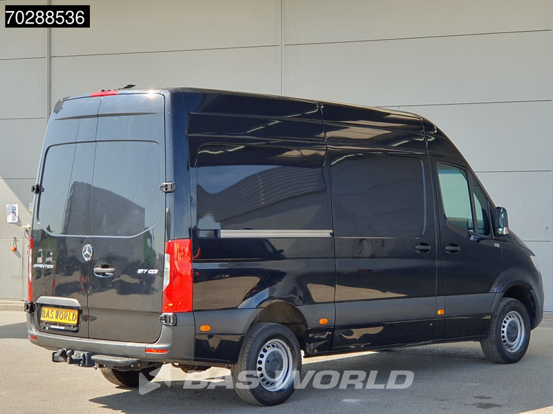 Mercedes-Benz Sprinter 317 CDI Automaat L2H2 3500KG Trekhaak Airco Camera MBUX CarPlay Euro6 L2 12m3 Airco Trekhaak - Furgon: slika 5 Mercedes-Benz Sprinter 317 CDI Automaat L2H2 3500KG Trekhaak Airco Camera MBUX CarPlay Euro6 L2 12m3 Airco Trekhaak - Furgon: slika 5