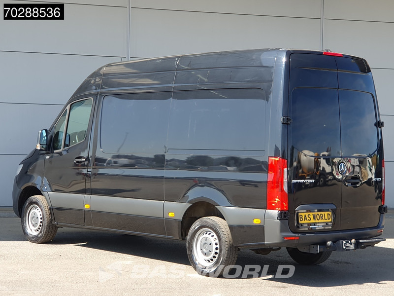 Mercedes-Benz Sprinter 317 CDI Automaat L2H2 3500KG Trekhaak Airco Camera MBUX CarPlay Euro6 L2 12m3 Airco Trekhaak - Furgon: slika 2 Mercedes-Benz Sprinter 317 CDI Automaat L2H2 3500KG Trekhaak Airco Camera MBUX CarPlay Euro6 L2 12m3 Airco Trekhaak - Furgon: slika 2