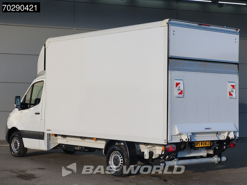 Mercedes-Benz Sprinter 317 CDI Automaat Laadklep Bakwagen 170PK Airco Camera Euro6 Meubelbak Koffer 21m3 Airco - Dostavno vozilo sa zatvorenim sandukom: slika 2 Mercedes-Benz Sprinter 317 CDI Automaat Laadklep Bakwagen 170PK Airco Camera Euro6 Meubelbak Koffer 21m3 Airco - Dostavno vozilo sa zatvorenim sandukom: slika 2